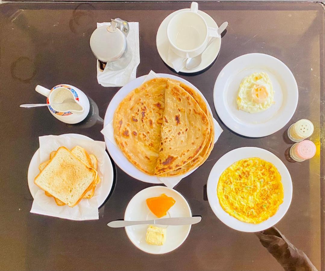 Hotel Royal One Multan Zewnętrze zdjęcie