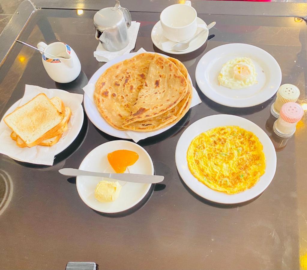 Hotel Royal One Multan Zewnętrze zdjęcie